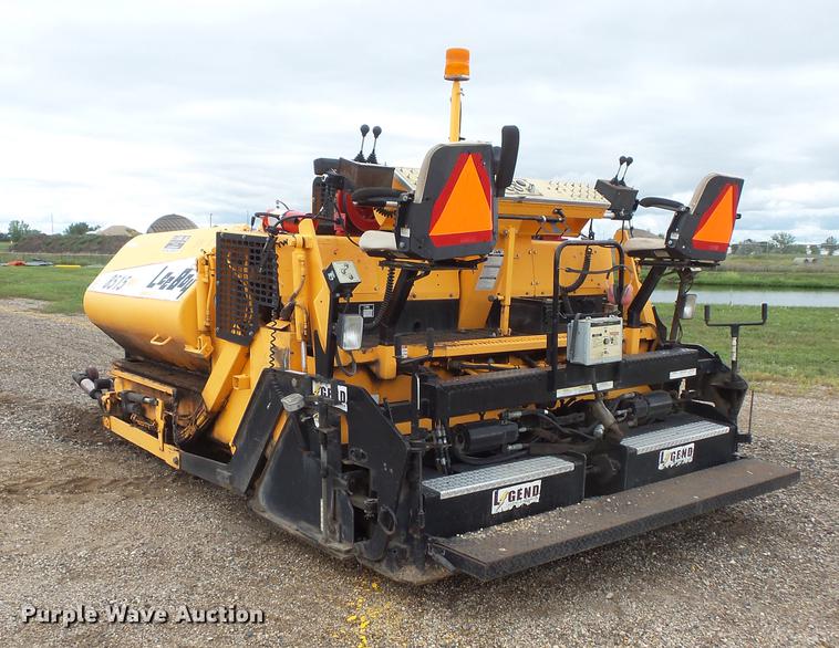 image for item FT9801 2007 LeeBoy L8515R paver