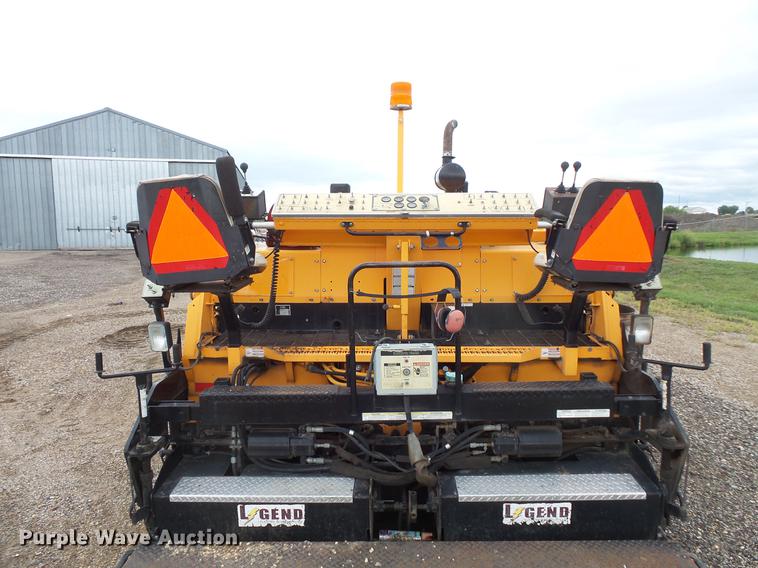 image for item FT9801 2007 LeeBoy L8515R paver