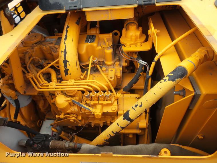 image for item FT9801 2007 LeeBoy L8515R paver