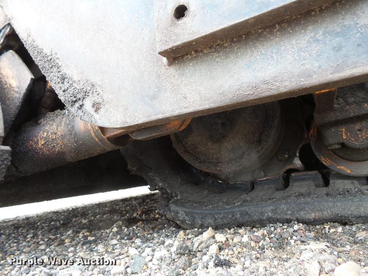 image for item FT9801 2007 LeeBoy L8515R paver