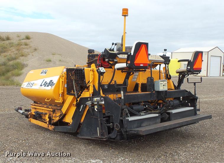 image for item FT9802 2007 LeeBoy L8515R paver