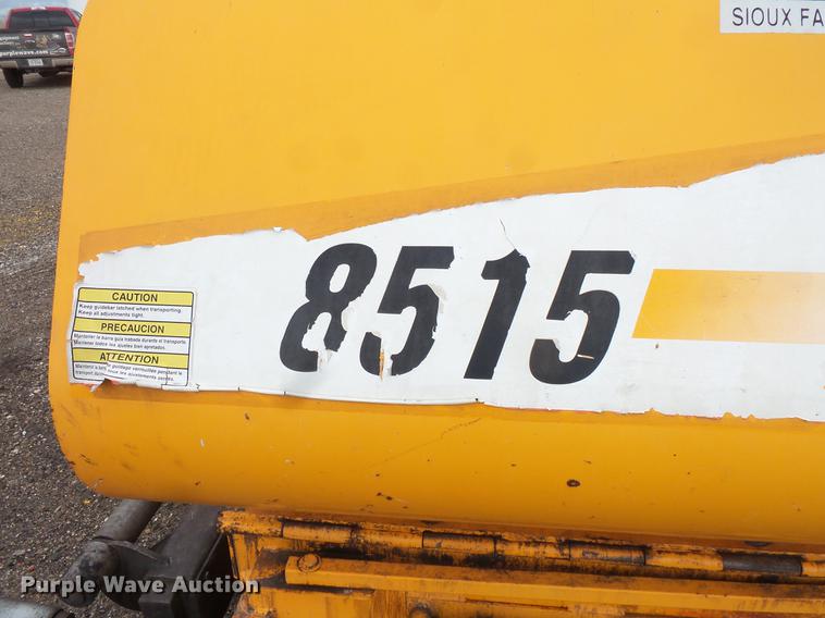 image for item FT9802 2007 LeeBoy L8515R paver