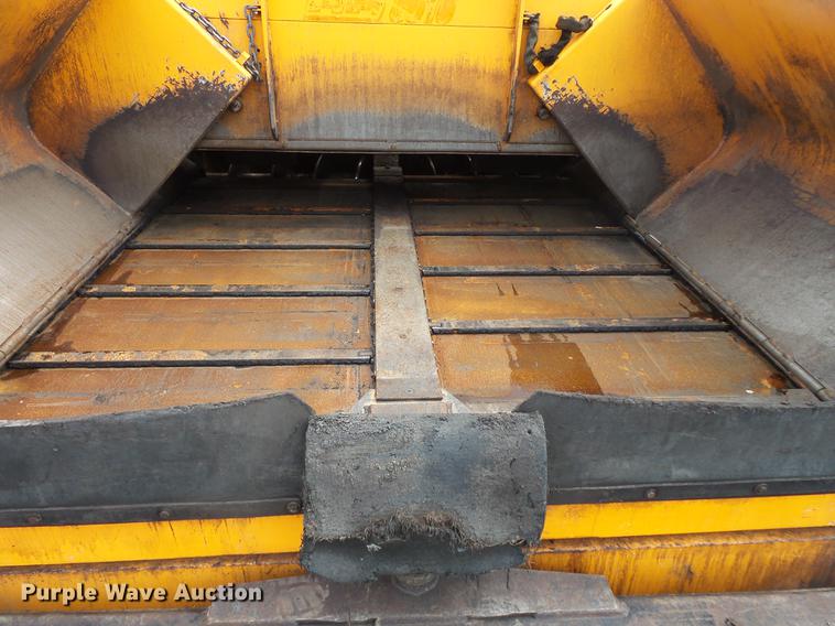 image for item FT9802 2007 LeeBoy L8515R paver