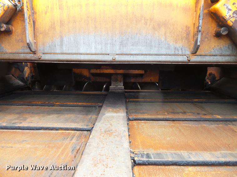 image for item FT9802 2007 LeeBoy L8515R paver