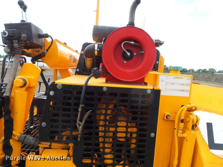 image for item FT9802 2007 LeeBoy L8515R paver