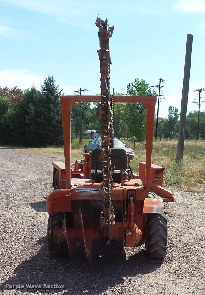 image for item FT9822 Ditch Witch V30 trencher