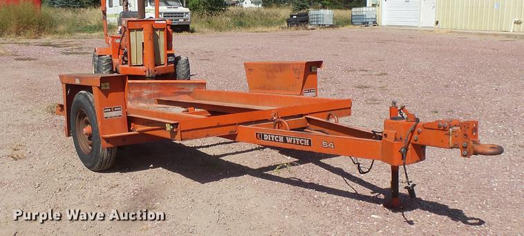 image for item FT9822 Ditch Witch V30 trencher