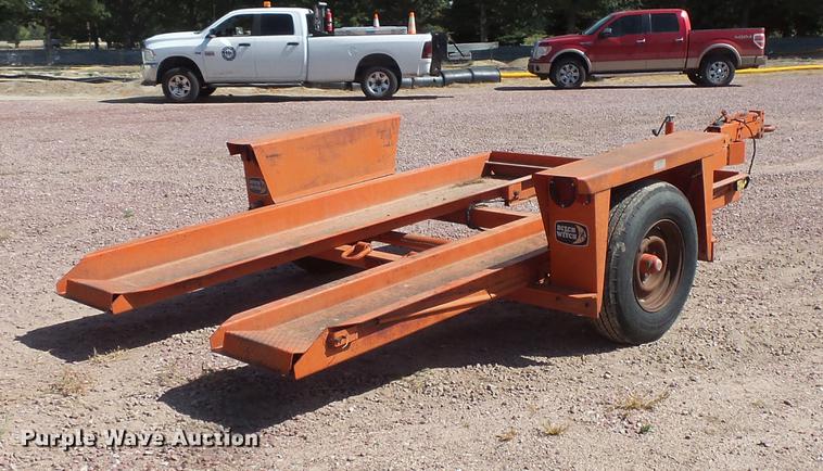 image for item FT9822 Ditch Witch V30 trencher