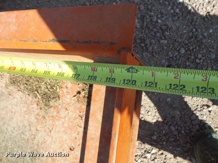 image for item FT9822 Ditch Witch V30 trencher