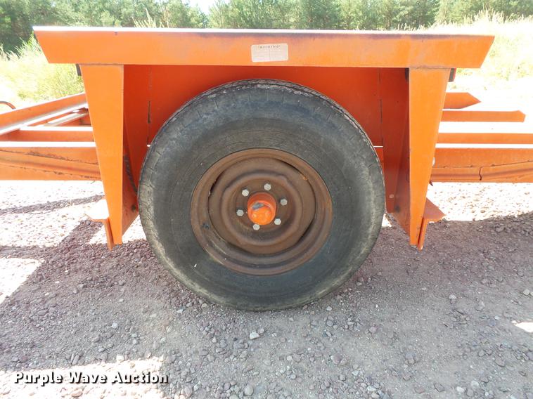 image for item FT9822 Ditch Witch V30 trencher