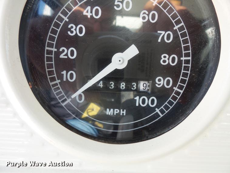 image for item FT9823 1972 Ford 600 sewer jetter truck