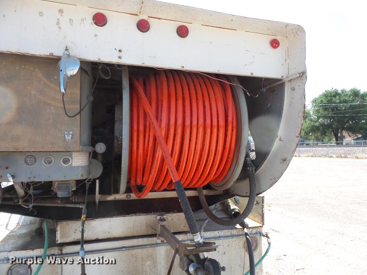 image for item FT9823 1972 Ford 600 sewer jetter truck