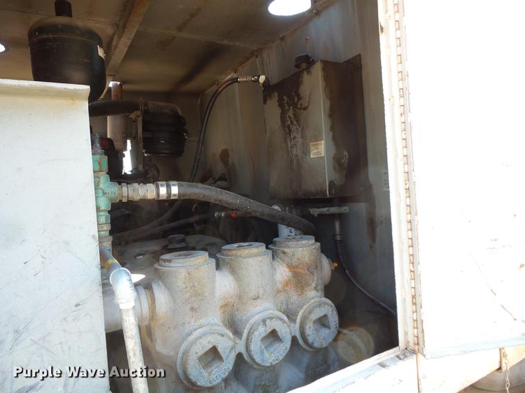 image for item FT9823 1972 Ford 600 sewer jetter truck