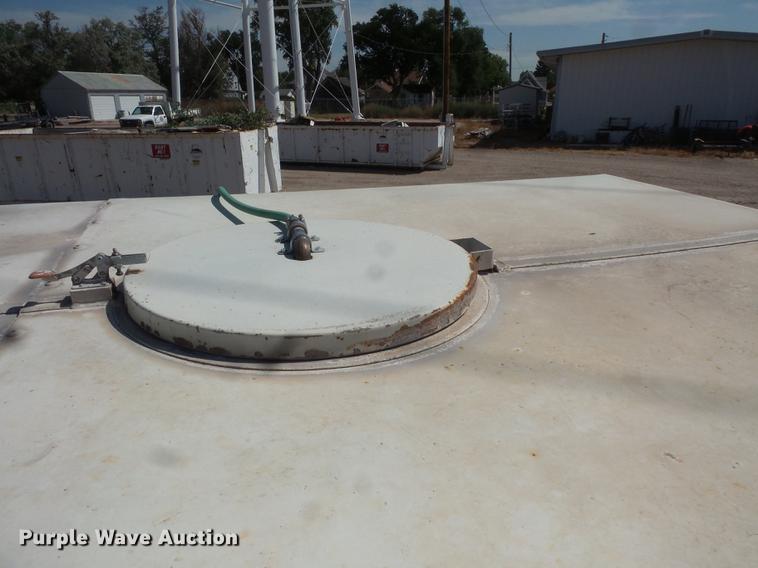 image for item FT9823 1972 Ford 600 sewer jetter truck