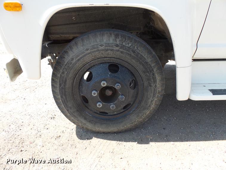 image for item FT9823 1972 Ford 600 sewer jetter truck