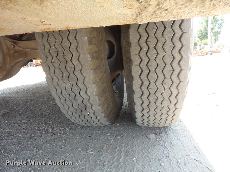 image for item FT9823 1972 Ford 600 sewer jetter truck