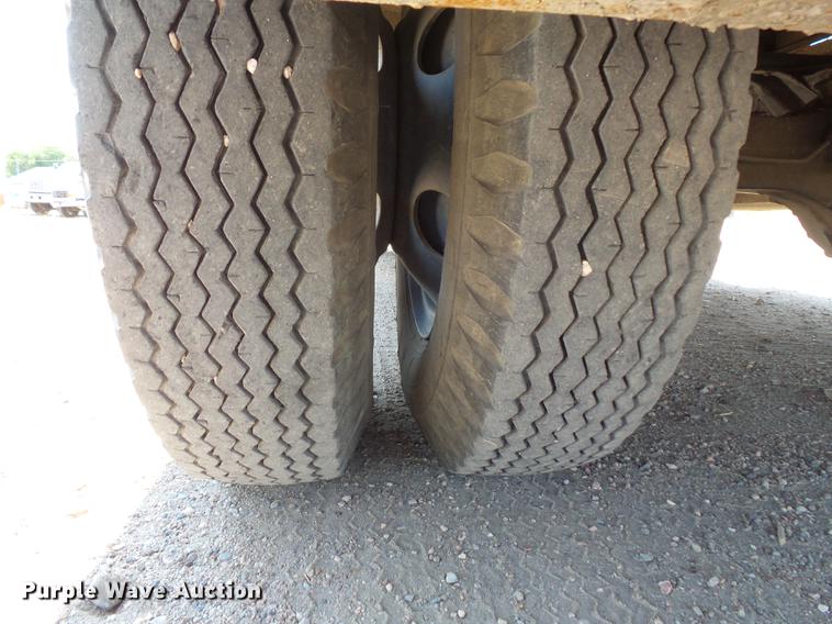 image for item FT9823 1972 Ford 600 sewer jetter truck