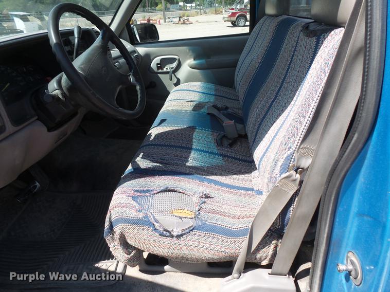 image for item FT9825 1995 Chevrolet 1500 pickup truck