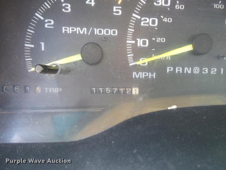 image for item FT9825 1995 Chevrolet 1500 pickup truck