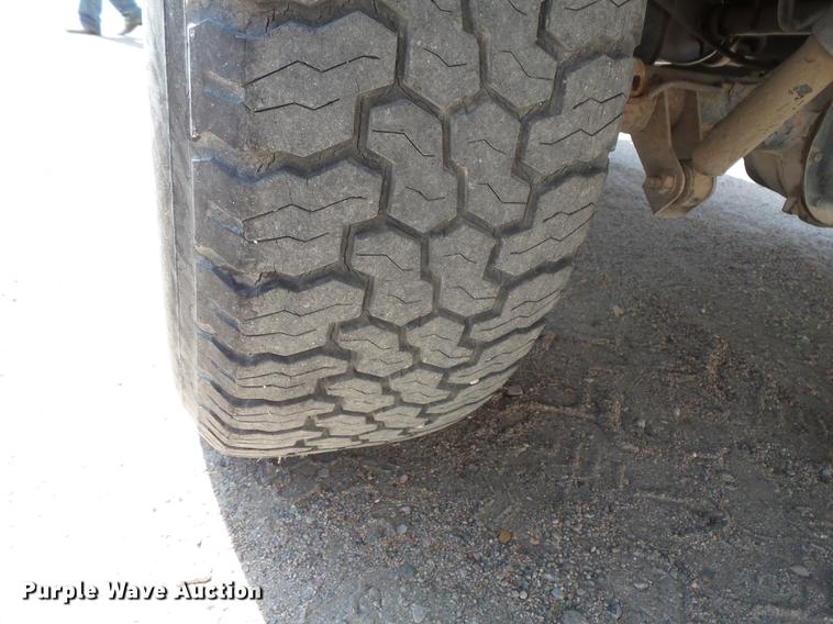 image for item FT9825 1995 Chevrolet 1500 pickup truck