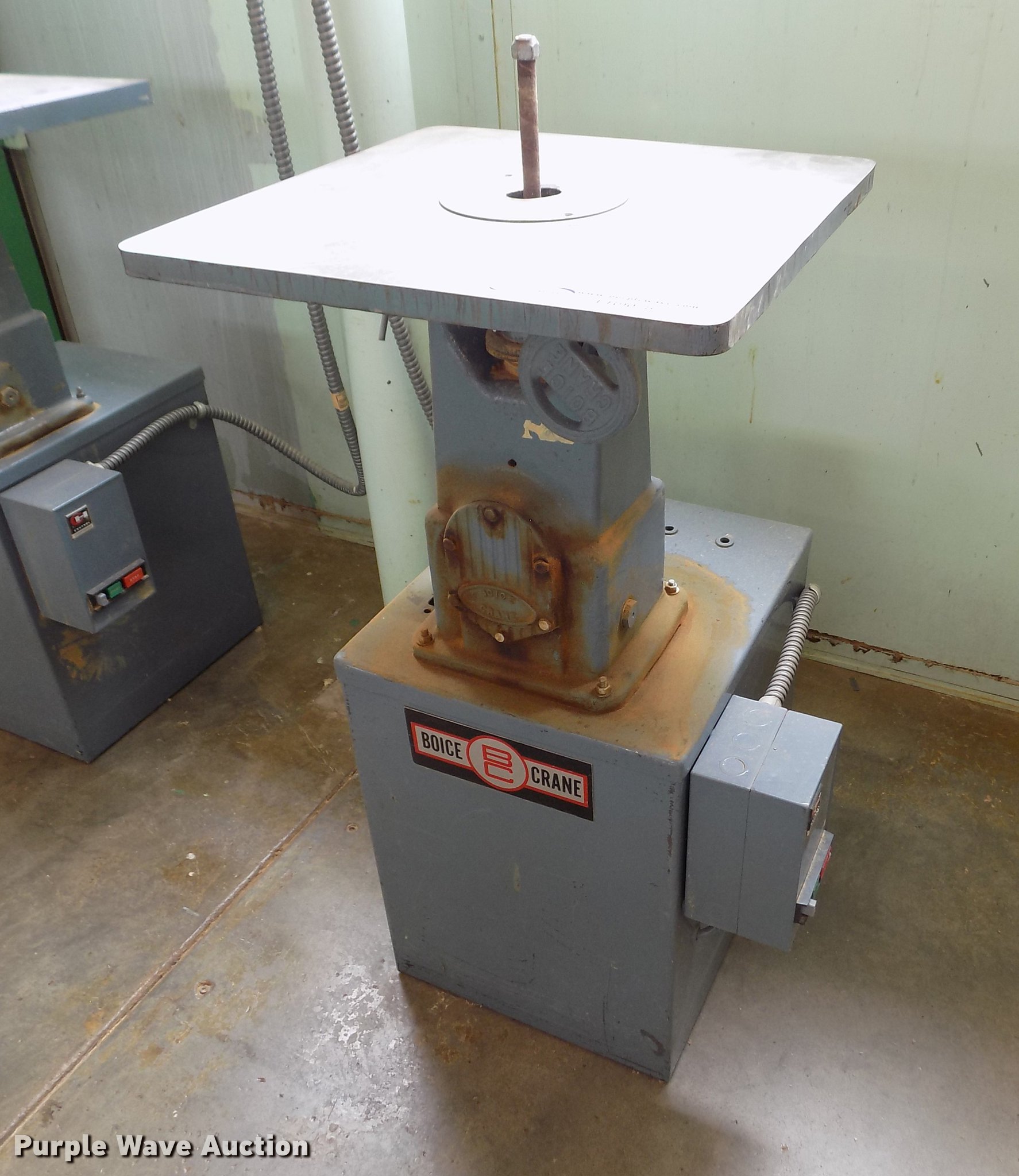 (2) Boice Crane 2026 spindle sanders in Hill City, KS Item ER9078