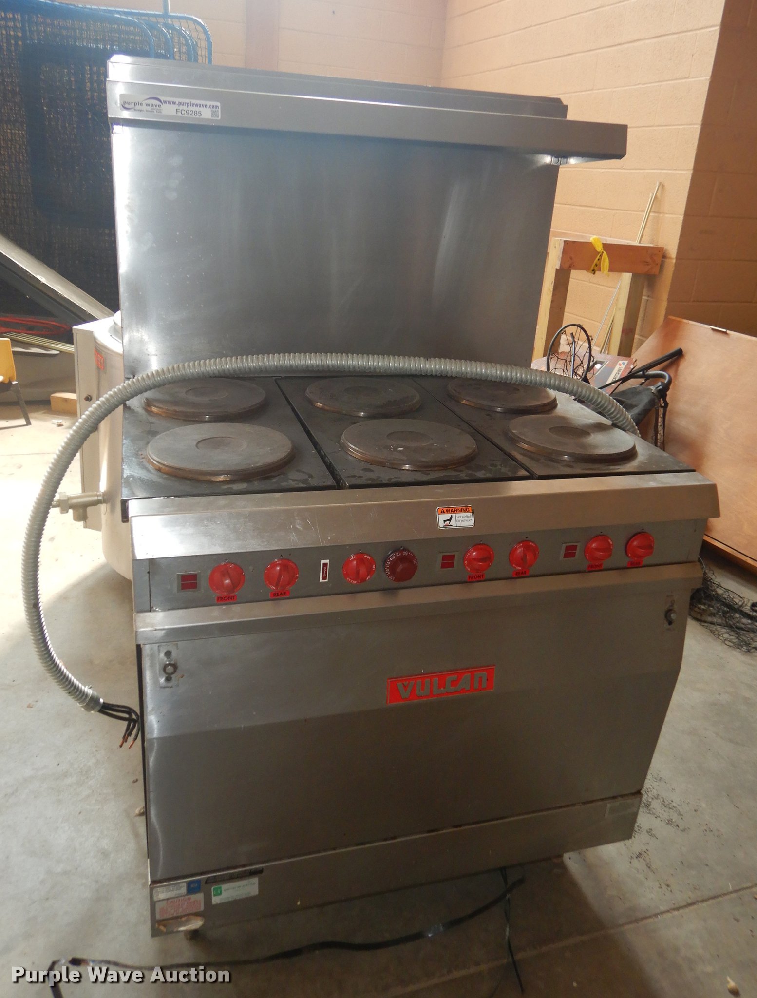 Vulcan six burner stove in Holton, KS Item FC9285 sold Purple Wave