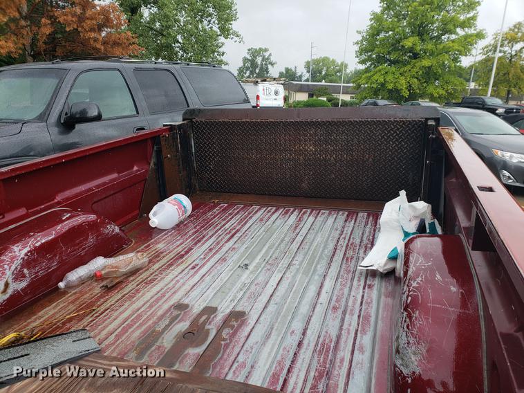 image for item BW9248 1990 GMC Sierra 2500 pickup truck