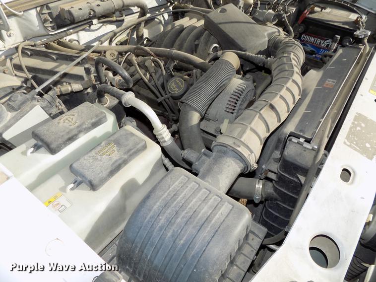 image for item DB8560 2004 Ford Ranger SuperCab pickup truck