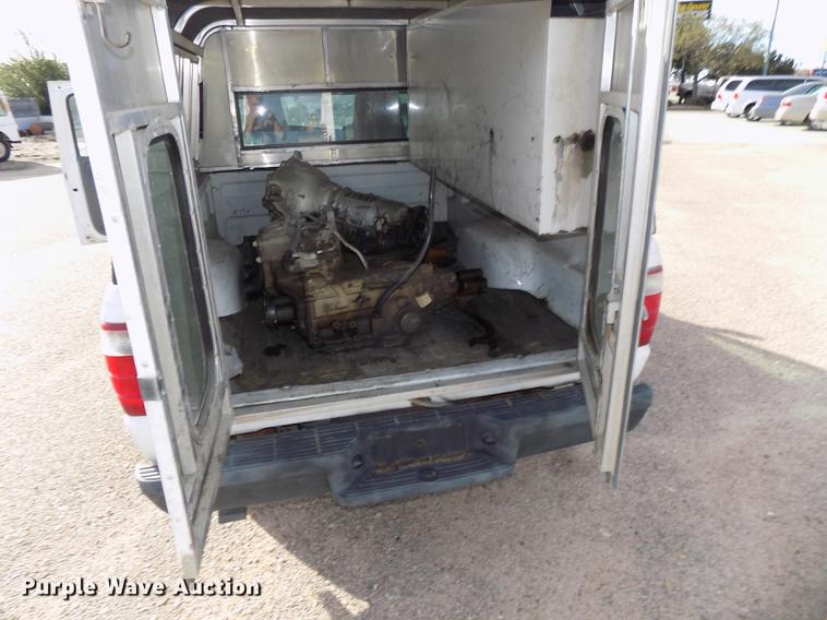 image for item DB8560 2004 Ford Ranger SuperCab pickup truck