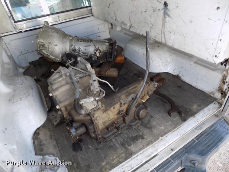 image for item DB8560 2004 Ford Ranger SuperCab pickup truck