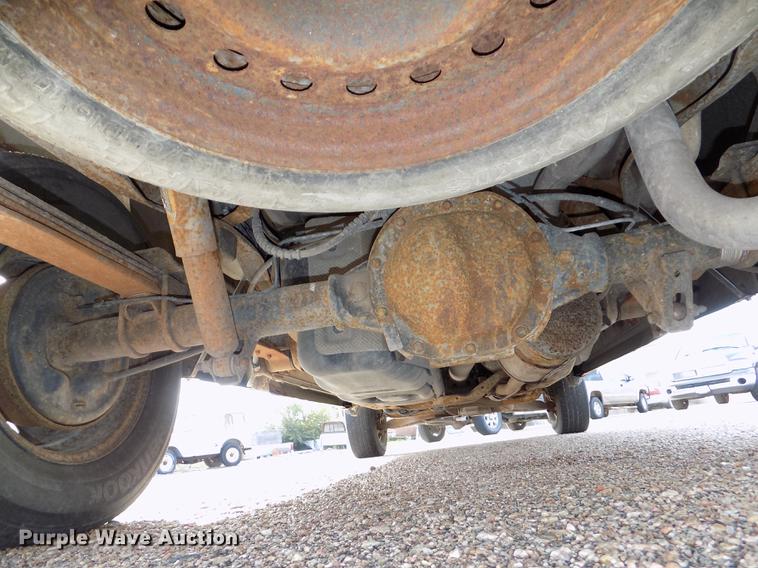 image for item DB8560 2004 Ford Ranger SuperCab pickup truck