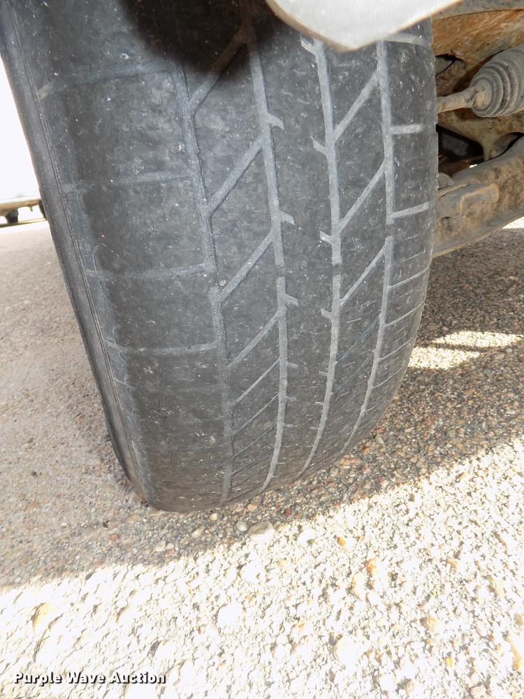 image for item DB8560 2004 Ford Ranger SuperCab pickup truck