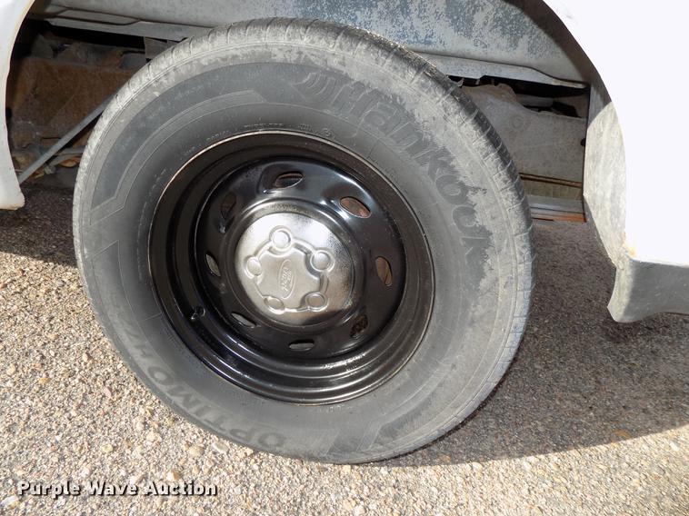 image for item DB8560 2004 Ford Ranger SuperCab pickup truck