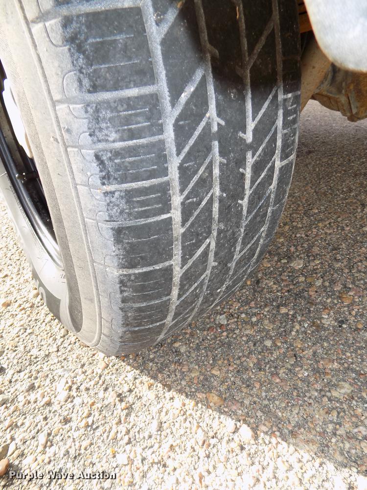 image for item DB8560 2004 Ford Ranger SuperCab pickup truck