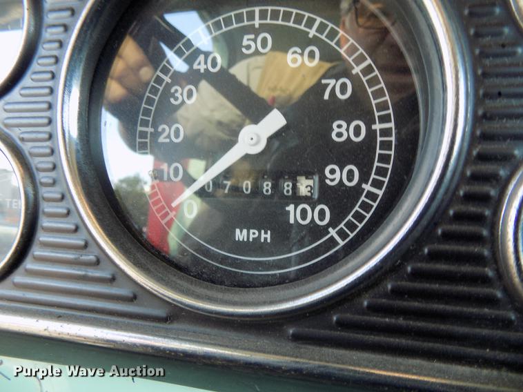 image for item DB8561 1977 Ford F600 rollback truck