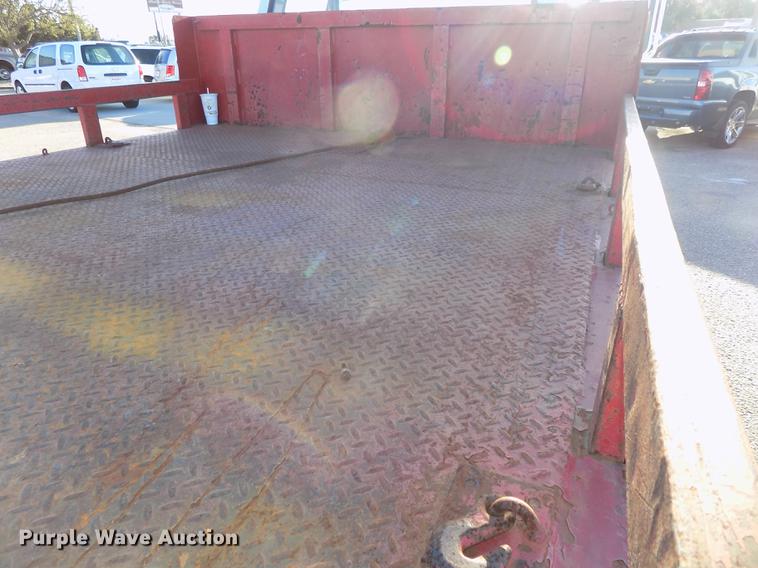 image for item DB8561 1977 Ford F600 rollback truck