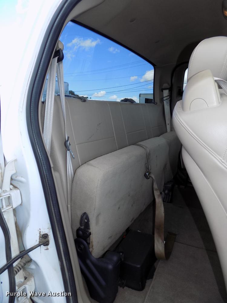 image for item DB8563 2002 Ford F150 SuperCab pickup truck