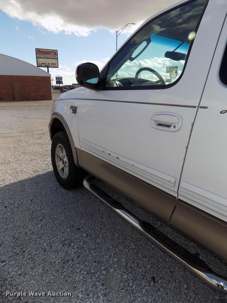 image for item DB8563 2002 Ford F150 SuperCab pickup truck