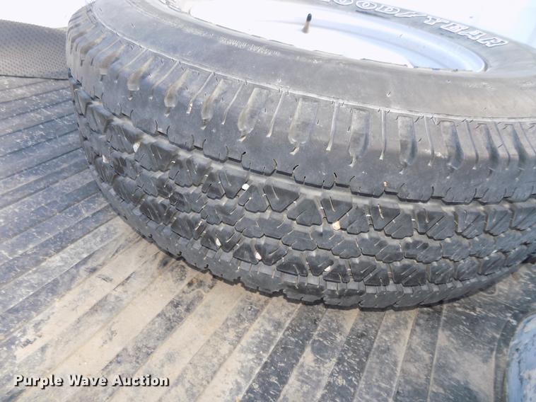 image for item DB8563 2002 Ford F150 SuperCab pickup truck