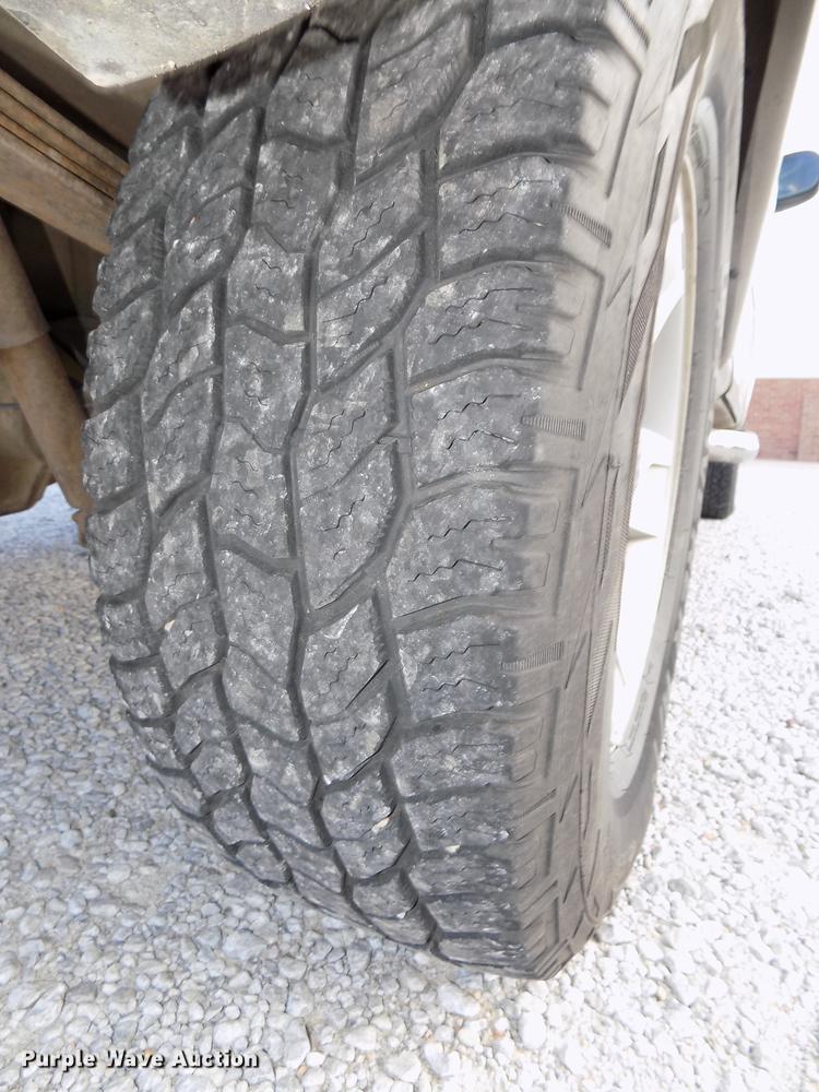 image for item DB8563 2002 Ford F150 SuperCab pickup truck