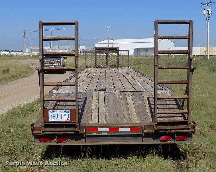 image for item DB9114 1993 Diamond C equipment trailer