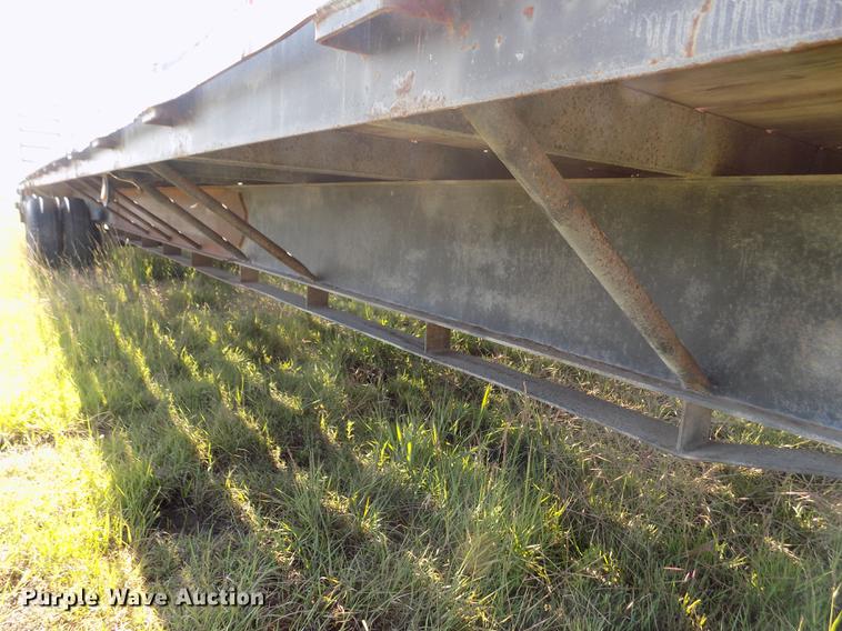 image for item DB9114 1993 Diamond C equipment trailer