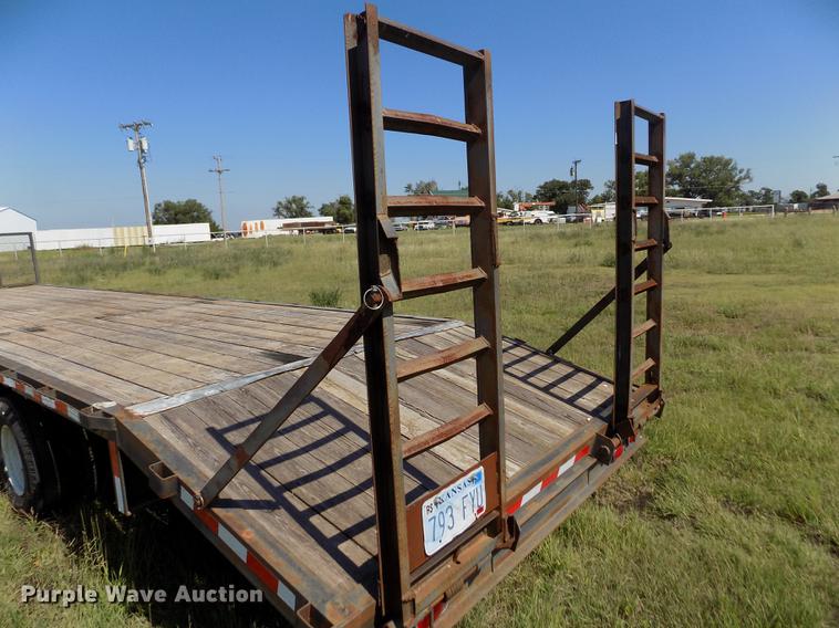 image for item DB9114 1993 Diamond C equipment trailer