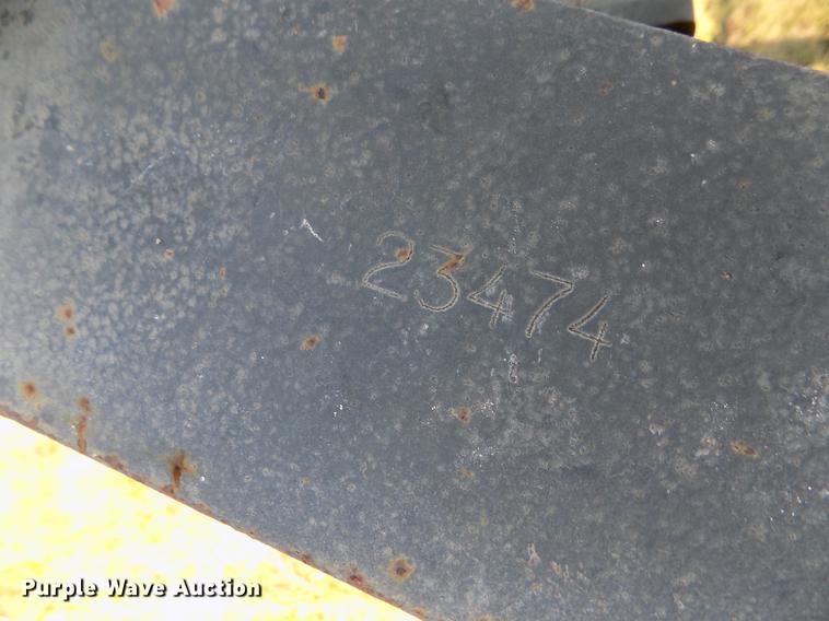 image for item DB9114 1993 Diamond C equipment trailer