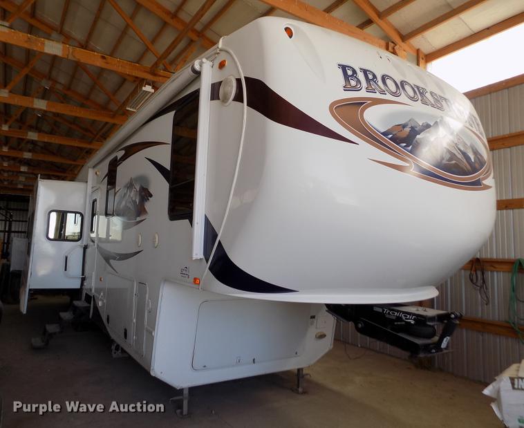 image for item DB9118 2012 Forest River Coachmen Brookstone BFK367RL camper