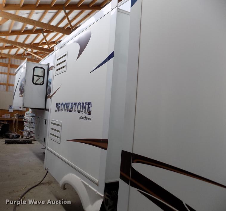 image for item DB9118 2012 Forest River Coachmen Brookstone BFK367RL camper