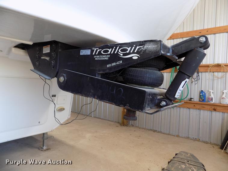 image for item DB9118 2012 Forest River Coachmen Brookstone BFK367RL camper