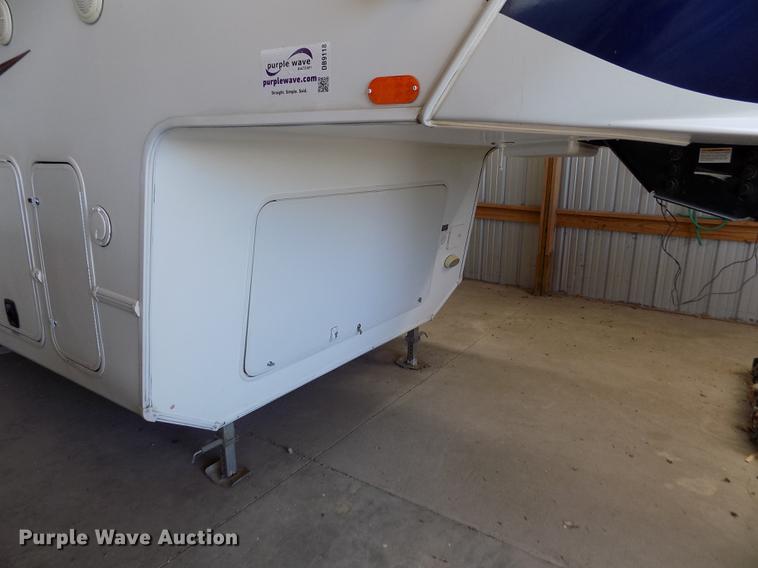 image for item DB9118 2012 Forest River Coachmen Brookstone BFK367RL camper