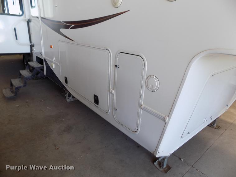 image for item DB9118 2012 Forest River Coachmen Brookstone BFK367RL camper