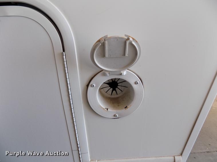 image for item DB9118 2012 Forest River Coachmen Brookstone BFK367RL camper